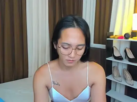 URHottestAngel online show from September 2025 02:33:01 AM