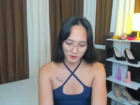 URHottestAngel online show from September 2025 05:32:01 AM