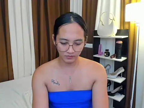 URHottestAngel online show from November 2025 04:56:02 AM