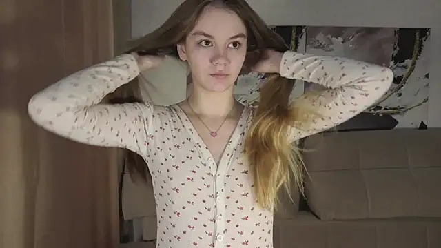 Snapshot of Angel_oci chatting on November 2025 01:32:01 PM Angel oci online show from November 2025 01:32:01 PM