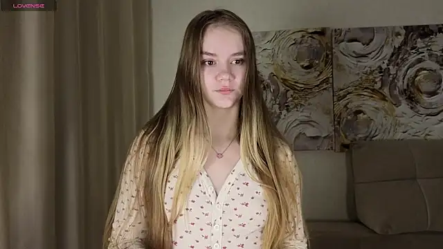 Snapshot of Angel_oci chatting on November 2025 02:45:02 PM Angel oci online show from November 2025 02:45:02 PM