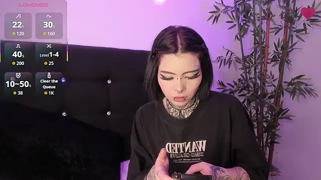 Snapshot of Sammy_f_uck chatting on September 2025 09:36:02 PM Sammy f uck online show from September 2025 09:36:02 PM