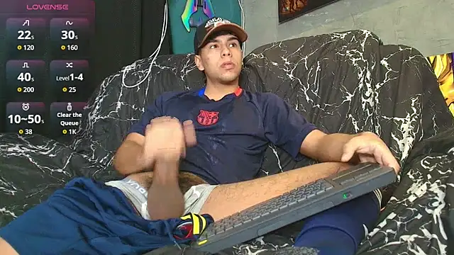 CHR58  online show from December 2025 09:49:01 AM