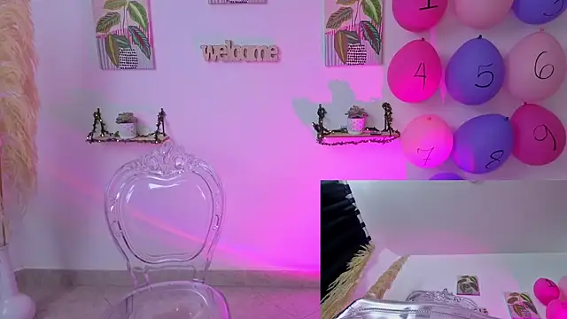 Snapshot of ScarletMedusa chatting on October 2025 12:06:01 AM ScarletMedusa online show from October 2025 12:06:01 AM