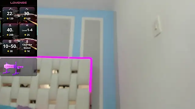 iamCharlotte19 online show from November 2025 07:25:02 PM