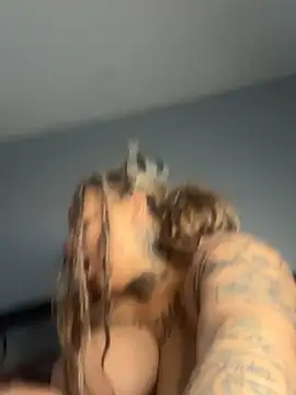 DiamondBlaz3 online show from February 2026 06:20:02 PM