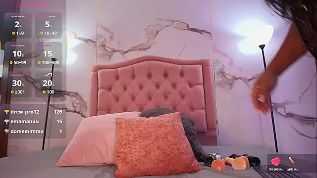 Emily Brown18 online show from September 2025 04:14:02 AM