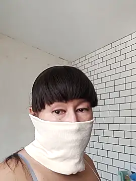 Luu-Lii777 online show from September 2025 04:58:01 AM