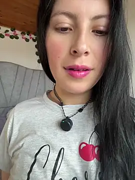 Snapshot of Mia_salinass chatting on July 2026 06:43:01 PM Mia salinass online show from July 2026 06:43:01 PM