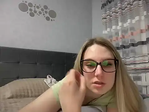 Snapshot of NikexPretty chatting on April 2026 06:53:02 PM NikexPretty online show from April 2026 06:53:02 PM