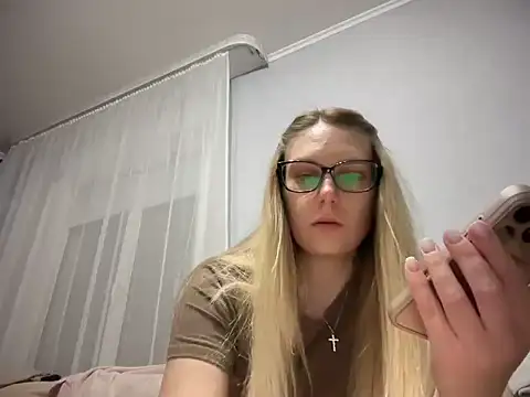 Snapshot of NikexPretty chatting on May 2026 07:11:01 PM NikexPretty online show from May 2026 07:11:01 PM