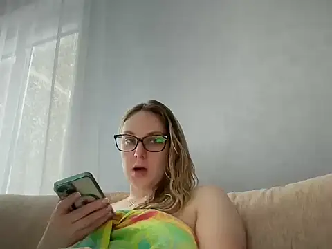 Snapshot of NikexPretty chatting on June 2026 11:13:02 AM NikexPretty online show from June 2026 11:13:02 AM