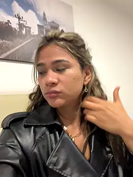 Snapshot of ParkKimsumi chatting on October 2025 05:02:02 AM ParkKimsumi online show from October 2025 05:02:02 AM