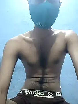 GirlsCrush  online show from September 2025 06:10:02 PM