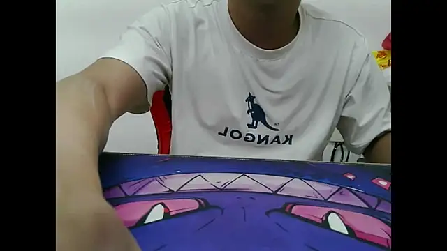 zhu000000 online show from October 2025 06:13:01 AM