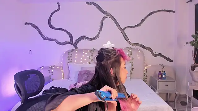 SarahCastro1  online show from September 2025 04:06:01 AM