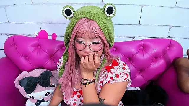 SafiroAgataaa online show from October 2025 08:12:01 AM