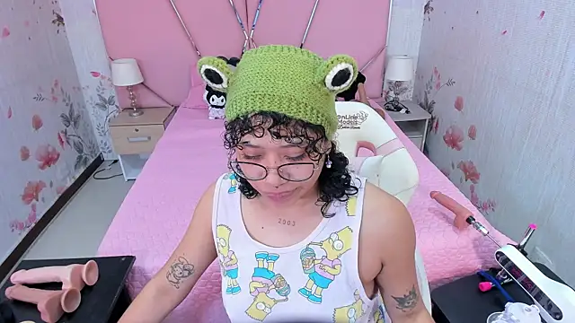 SafiroAgataaa online show from October 2025 07:36:02 PM