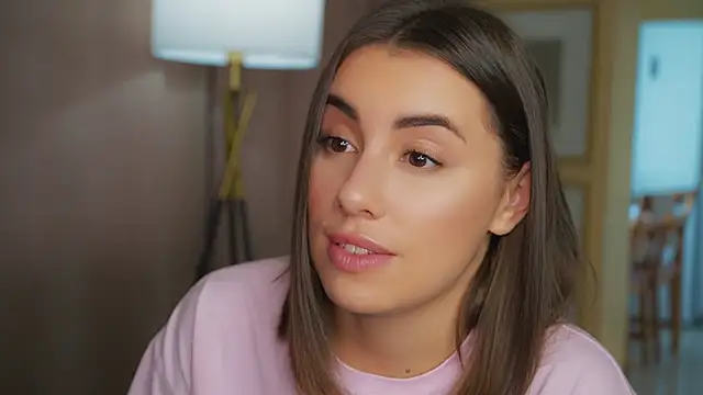 KateCarrey online show from September 2025 07:32:02 AM