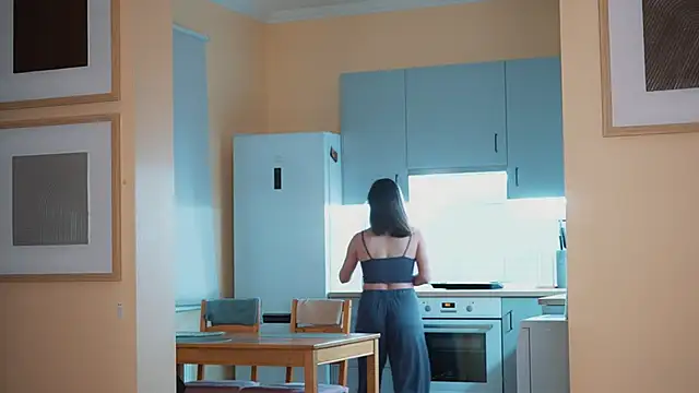 KateCarrey online show from November 2025 03:36:02 PM