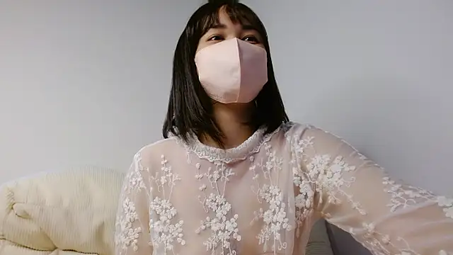 Snapshot of Zinzin_chan chatting on September 2025 04:34:02 AM Zinzin chan online show from September 2025 04:34:02 AM