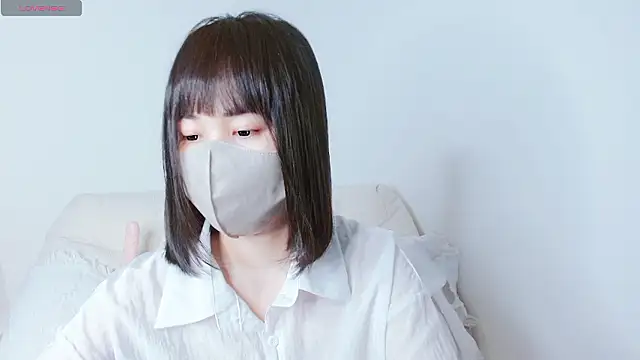 Snapshot of Zinzin_chan chatting on October 2025 03:04:02 AM Zinzin chan online show from October 2025 03:04:02 AM