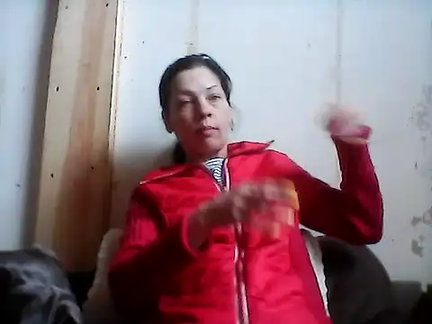 Snapshot of Milana38 chatting on May 2026 07:48:01 AM Milana38 online show from May 2026 07:48:01 AM