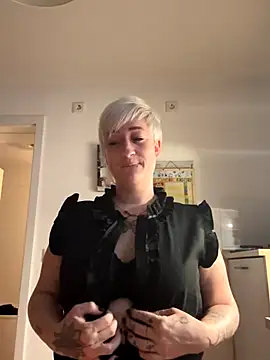 Rozendefotz online show from December 2025 07:25:02 AM