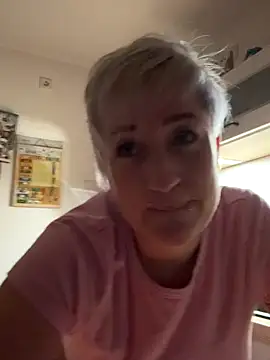 Rozendefotz online show from December 2025 07:05:01 AM