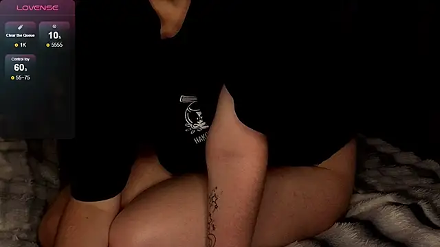 Snapshot of Dllqq chatting on March 2026 01:44:02 AM Dllqq online show from March 2026 01:44:02 AM