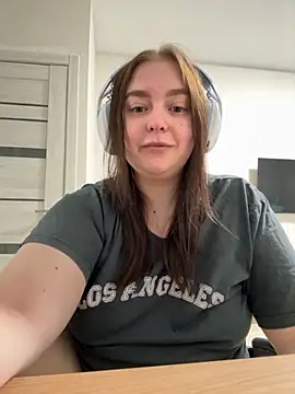 SoniaNovara online show from November 2025 11:02:01 AM