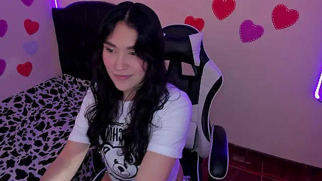 Snapshot of megaan_cb chatting on February 2026 05:02:02 PM megaan cb online show from February 2026 05:02:02 PM