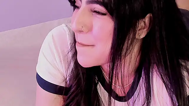 Snapshot of Camila_Matinez_ chatting on November 2025 01:04:02 AM Camila Matinez online show from November 2025 01:04:02 AM