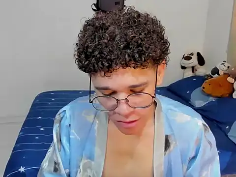 Tom Blues online show from October 2025 02:40:01 PM