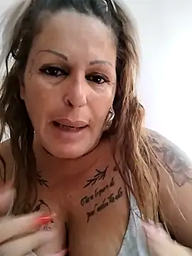 canariamorbosa online show from October 2025 11:40:01 AM