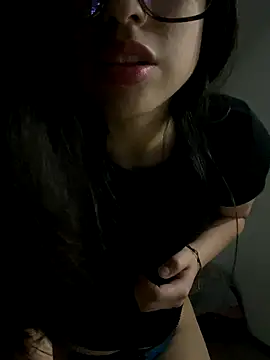 Lealux0 online show from October 2025 02:08:02 AM