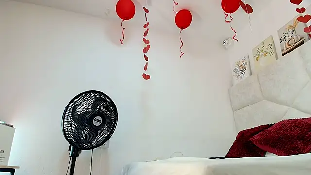 Snapshot of elizawiliamst chatting on February 2026 11:55:01 AM elizawiliamst online show from February 2026 11:55:01 AM