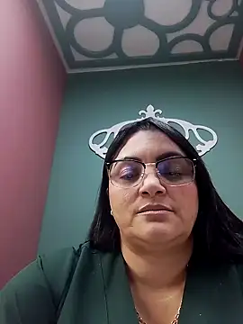 tiffany Johnson1 online show from October 2025 07:55:01 PM