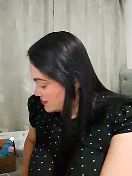 tiffany Johnson1 online show from October 2025 02:31:01 AM