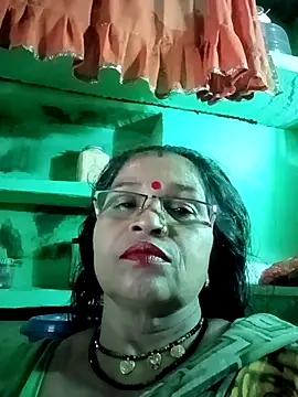 Manavi x online show from October 2025 07:26:02 AM