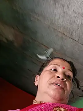 Snapshot of Manavi_x chatting on June 2026 08:37:01 AM Manavi x online show from June 2026 08:37:01 AM