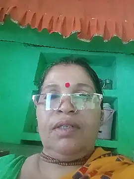 Snapshot of Manavi_x chatting on June 2026 08:01:01 AM Manavi x online show from June 2026 08:01:01 AM
