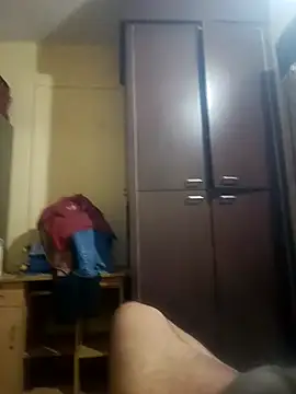 bobby3374 online show from March 2026 06:32:01 PM