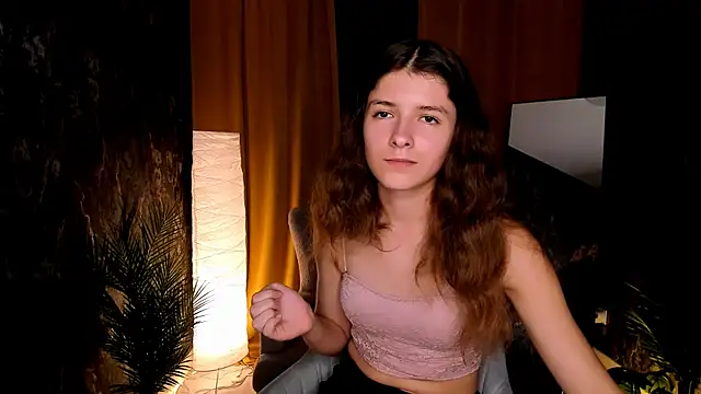 amy cute cat online show from September 2025 09:09:01 AM