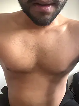 shiitposter male online show from November 2025 09:53:02 AM