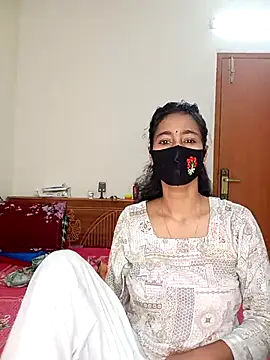 Softecho-03 online show from September 2025 10:46:02 PM