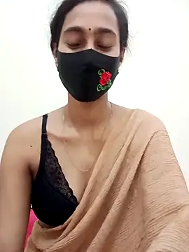 Softecho-03 online show from October 2025 06:08:02 PM