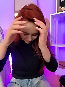 PollyVinice online show from September 2025 11:21:02 AM