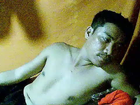 Snapshot of Hottie_pinoy21 chatting on September 2025 03:28:01 AM Hottie pinoy21 online show from September 2025 03:28:01 AM