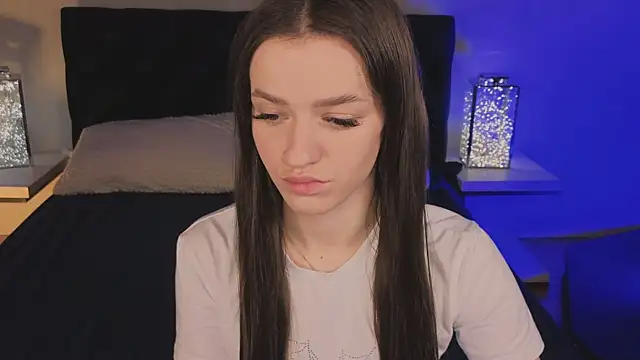 E l i z e  online show from March 2026 05:11:01 AM